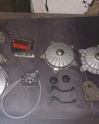 Ricambi  per Piaggio  Vespa 50 special. 