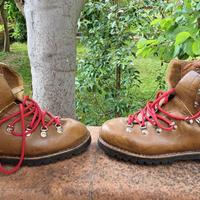 Scarponi da montagna, trekking