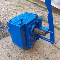 scatola trazione rimorchio agricolo 