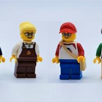 LEGO - Lotto 4 Minifigures del Treno 60197 NUOVO