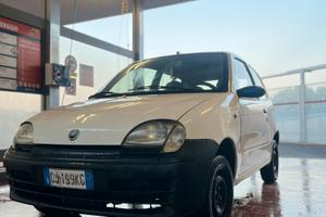 Fiat 600 1.1 fire