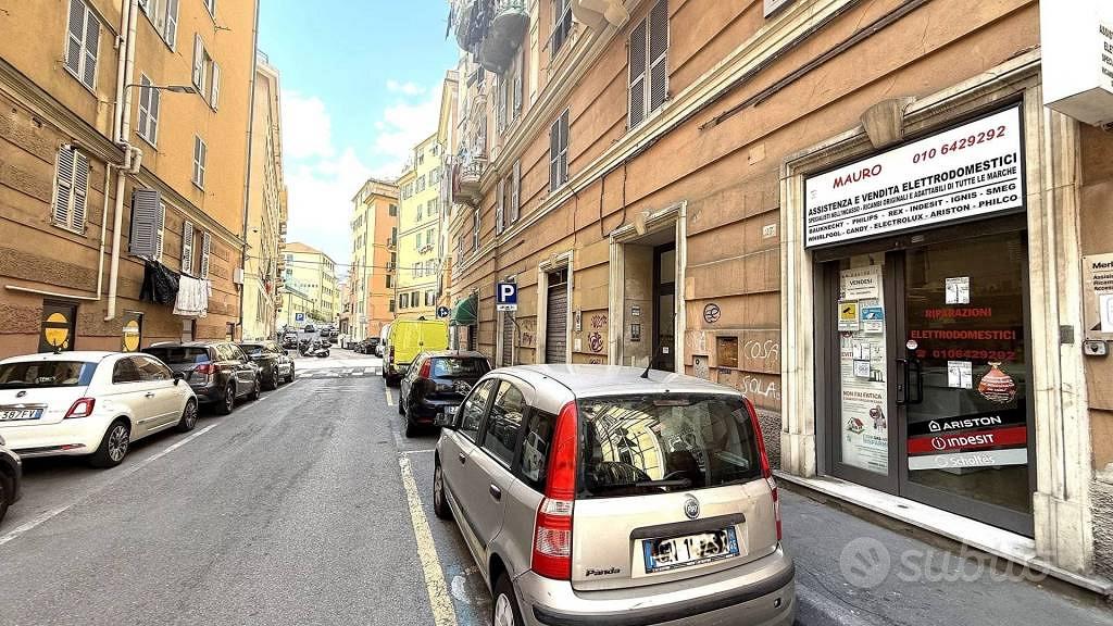 Attività / Licenza di 160 m² a Genova - Vista 4