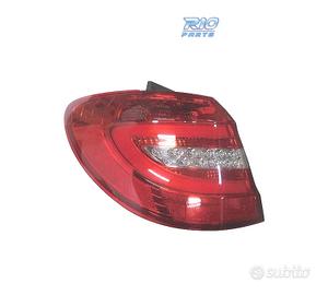 FANALE SINISTRO MERCEDES CLASSE B W246 12-14 LED B