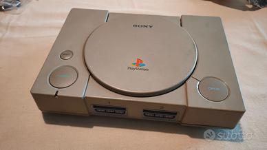 Playstation 1 PAL - per ricambi