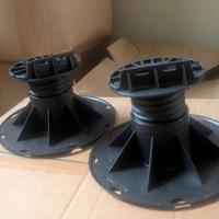 SUPPORTI REGOLABILI PER PAVIMENTI GALLEGGIANTI