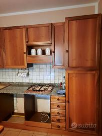 Cucina in noce nazionale