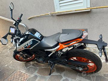 KTM 125 Duke - 2023