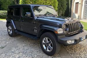 Jeep Wrangler tetto apribile autonatico