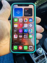 iPhone XS 64 GB tutto funzionante 120€