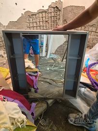 specchiera bagno con armadietto più 2 mobili sospe
