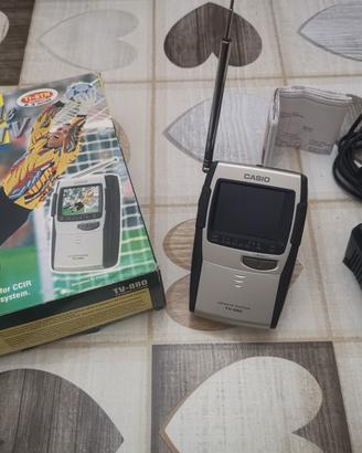 Casio Portable Color TV modello TV-880
