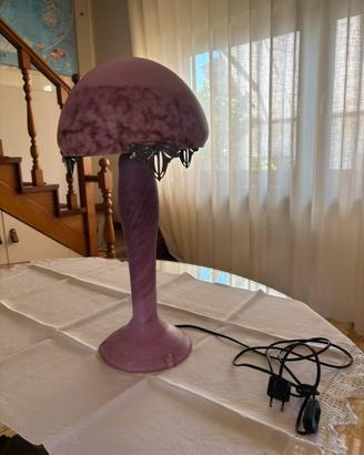 Lampada stile Art Nuveau color lilla