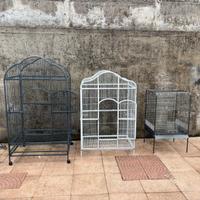 Gabbie/ voliere per pappagalli