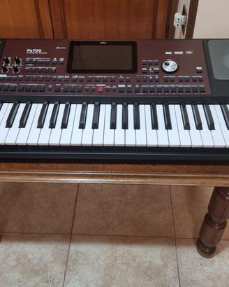 Tastiera Korg Pa700 nuovissima con custodia morbid