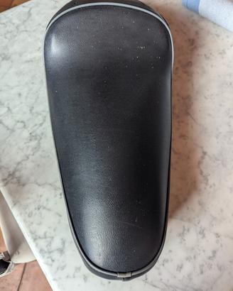 sella per vespa 50 ed altri ricambi 