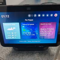 Echo Show 8 + Stand (nuovo) 