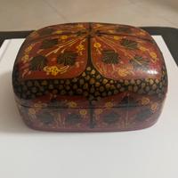 Scatola di legno decorata Arte Russa