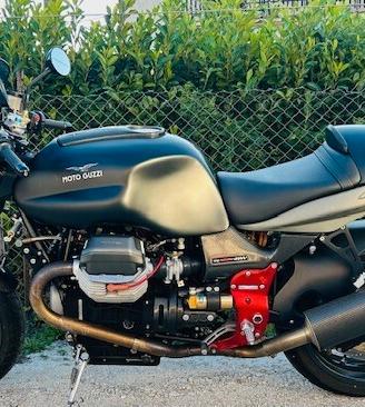 MOTO GUZZI V 11 SCURA LIMITED EDITION