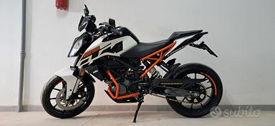 KTM DUKE 125cc