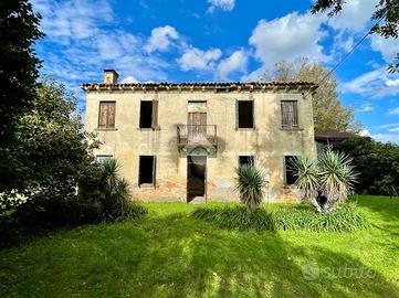 RUSTICO A SELVAZZANO DENTRO