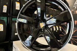 CERCHI ORIGINALI PORSCHE MACAN DA 21''