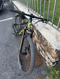 SCOTT SCALE RC (24)