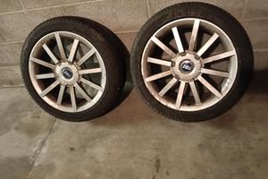 cerchi e gomme 215/45/17