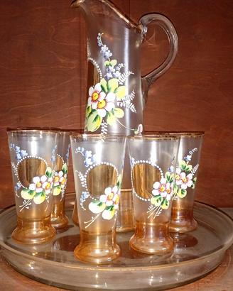 Caraffa con bicchieri antica