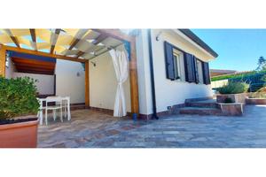 A meno di 100mt da lungomare principale Campofelic