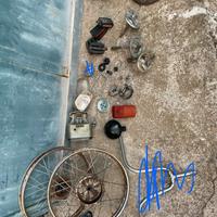 Ricambi, pezzi per Piaggio, Benelli, Cimatti