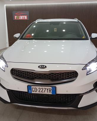 Kia XCeed 1.6 CRDi 136 CV MHEV DCT High Tech