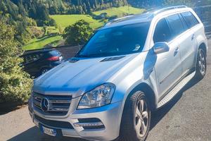 Mercedes-Benz GL350
