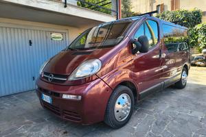 Opel Vivaro Gancio Traino 