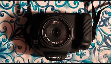 Canon eos 2000d