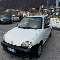 Fiat 600 1.1 aria condizionata, vetri elettrici