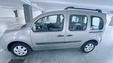 RENAULT Kangoo 3ª serie - 2011