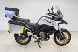 QJ MOTOR SRT 700 X