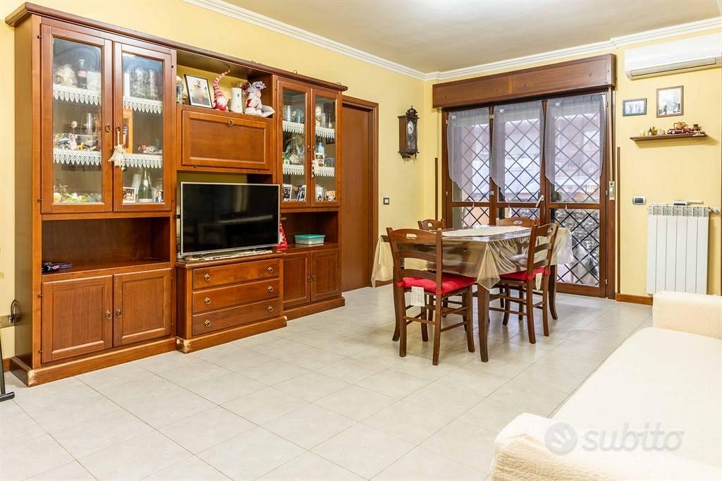 Appartamento – Roma, Colle degli Abeti, Lunghezza - Vista 4