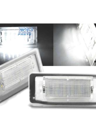 LUCI TARGA A LED AUDI TT 98-06