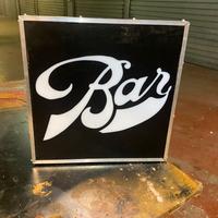 Insegna luminosa bar