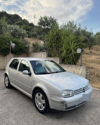 Golf 4