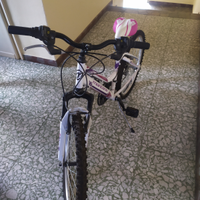 Mountain bike quasi nuova