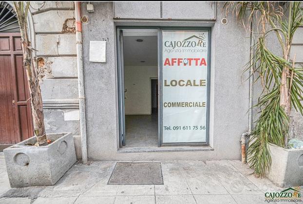 Via Archimede-via Isidoro Carini: locale comm. 40