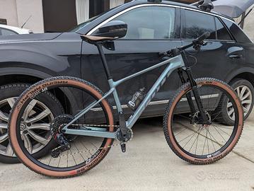 Mountain bike Scott Scale Team Issue