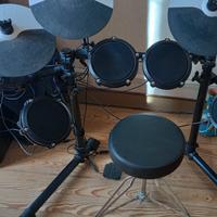 Batteria elettronica  Alesis Debut Kit