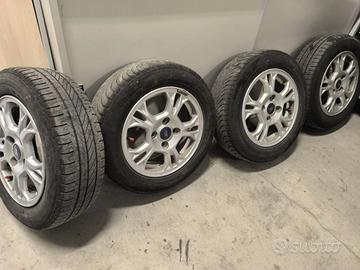 Cerchi In Lega Ford Fiesta 3398192098