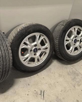 Cerchi In Lega Ford Fiesta 3398192098