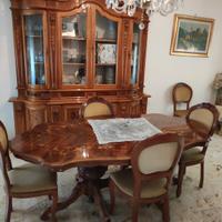 credenza con tavolo più sei sedie 