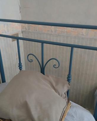 2 LETTI SINGOLI IN FERRO BATTUTO