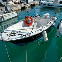 Barca open 5,40 con carrello omologato